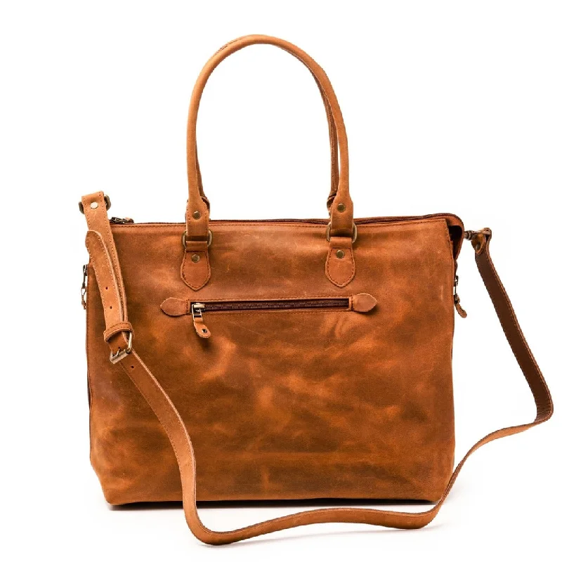 Trendy Bags For Women And Men In 2025 Leather Tech Tote - Saddle Brown