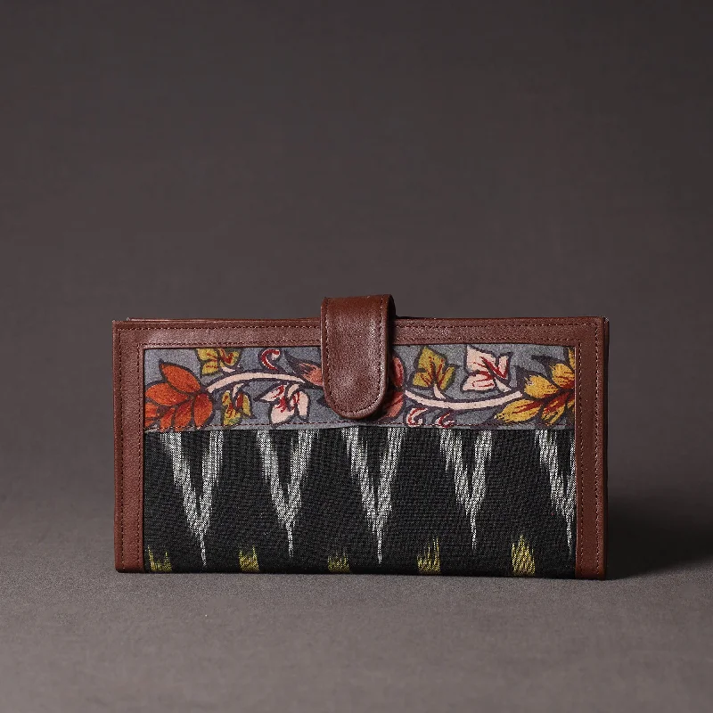 Odor-Resistant And Budget Bags Black - Handpainted Kalamkari Natural Dyed Cotton Clutch