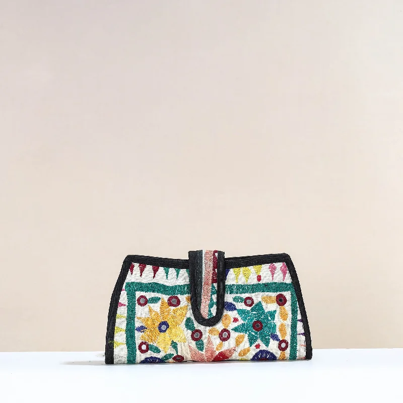 Scratch-Resistant And Luxury Sale Bags Multicolor - Handcrafted Kutch Embroidery Cotton Clutch / Wallet