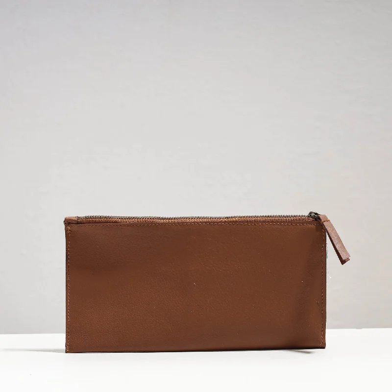 Retro Lovers Handcrafted Leather Clutch Purse